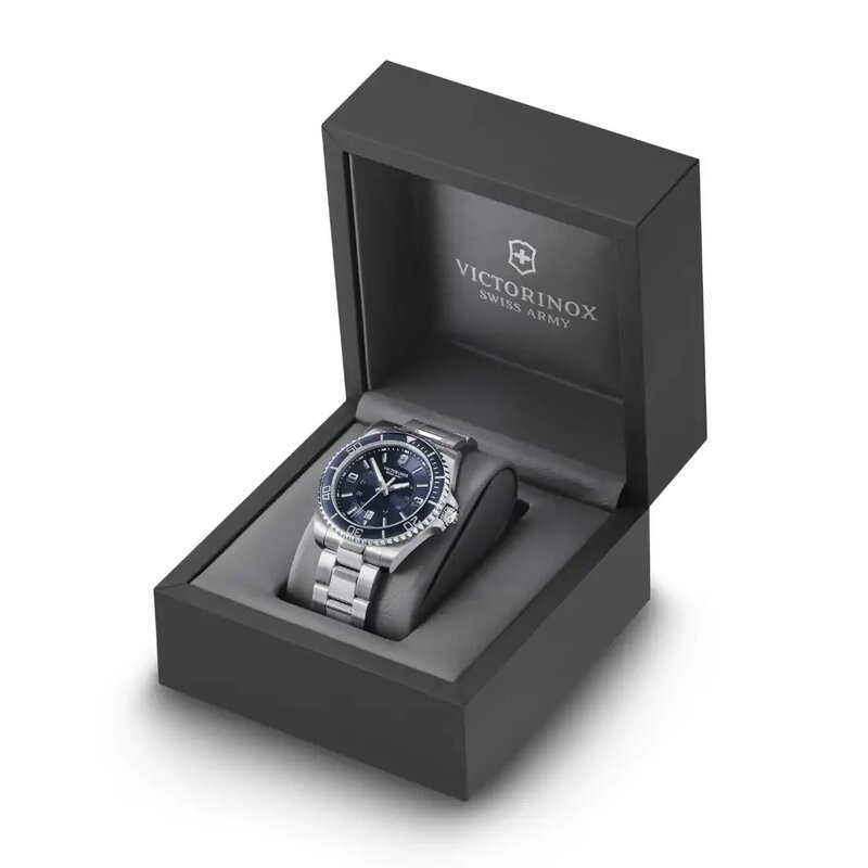 Reloj Victorinox Maverick Large